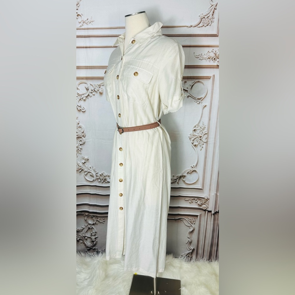 White Button-Front Maxi Shirt Dress with Contrast Belt - Picture 4 of 4